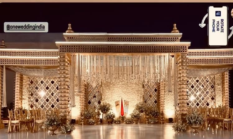 Royal Setting - Blue Lotus Events